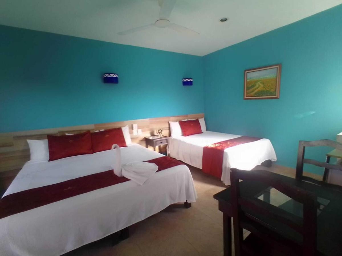 Hotel Acuario Playa Del Carmen Eksteriør billede
