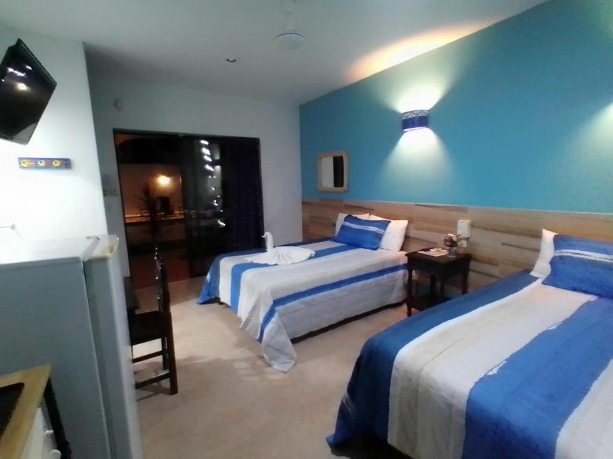 Hotel Acuario Playa Del Carmen Værelse billede